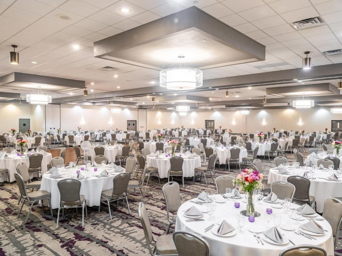 Hotel Crowne Plaza Milwaukee South By Ihg Zewnętrze zdjęcie