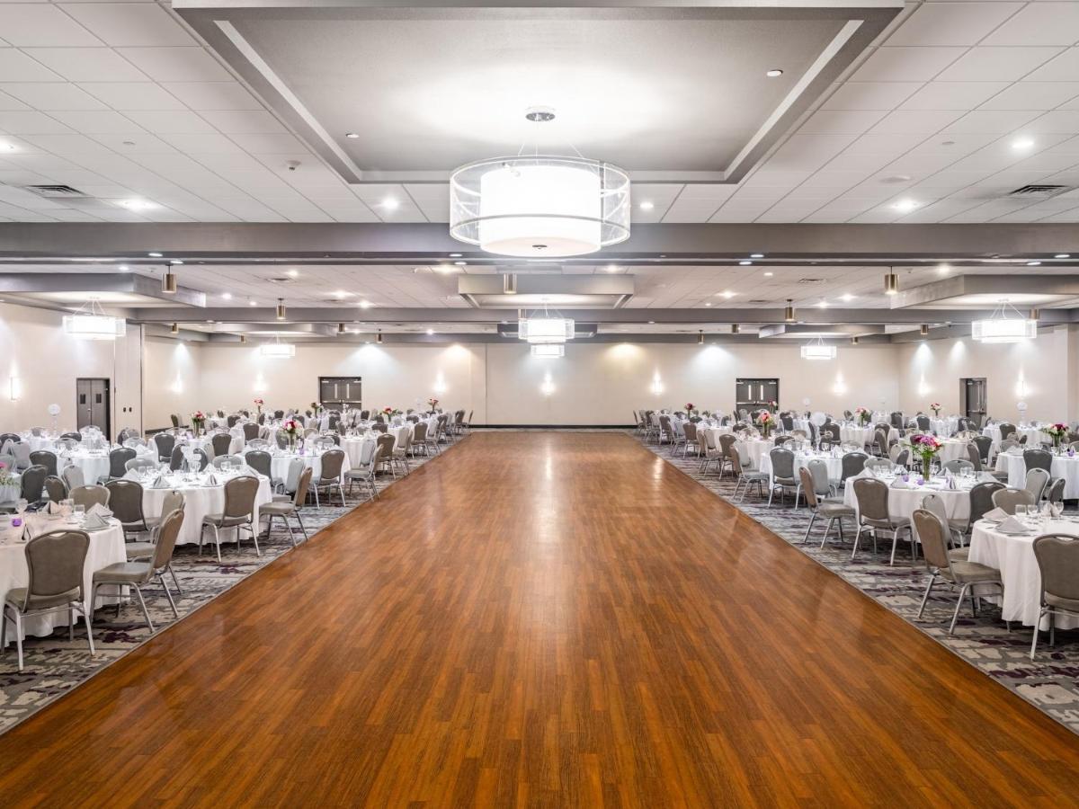 Hotel Crowne Plaza Milwaukee South By Ihg Zewnętrze zdjęcie