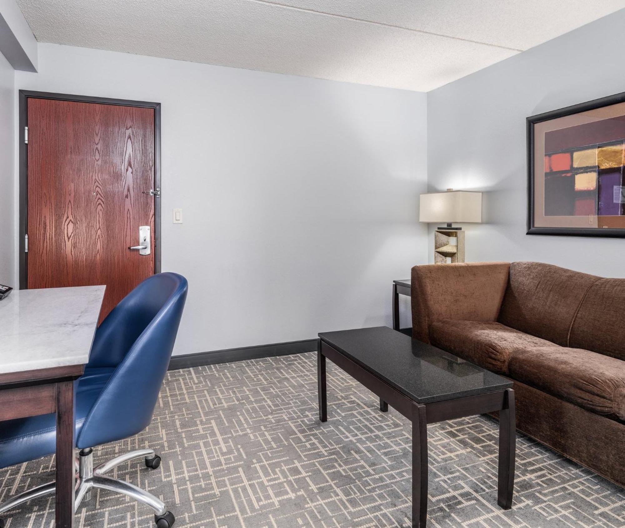 Hotel Crowne Plaza Milwaukee South By Ihg Zewnętrze zdjęcie